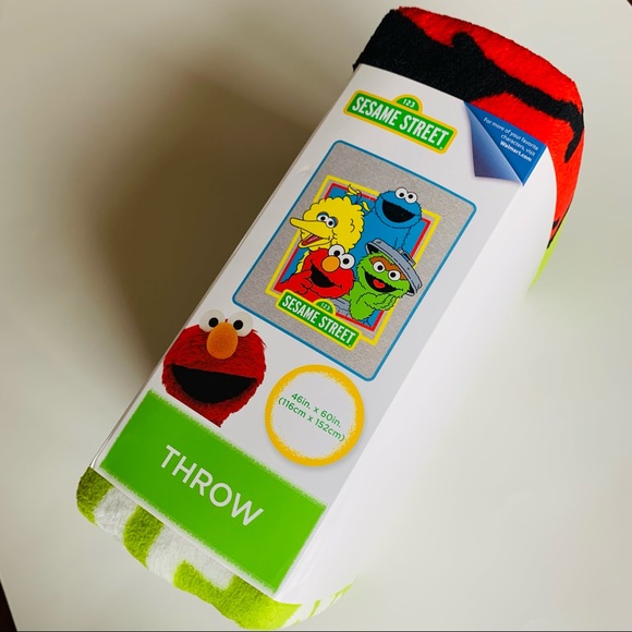 SESAME STREET Throw Elmo Oscar Cookie Monster Big Bird 46" x 60" Blanket - Picture 4 of 7